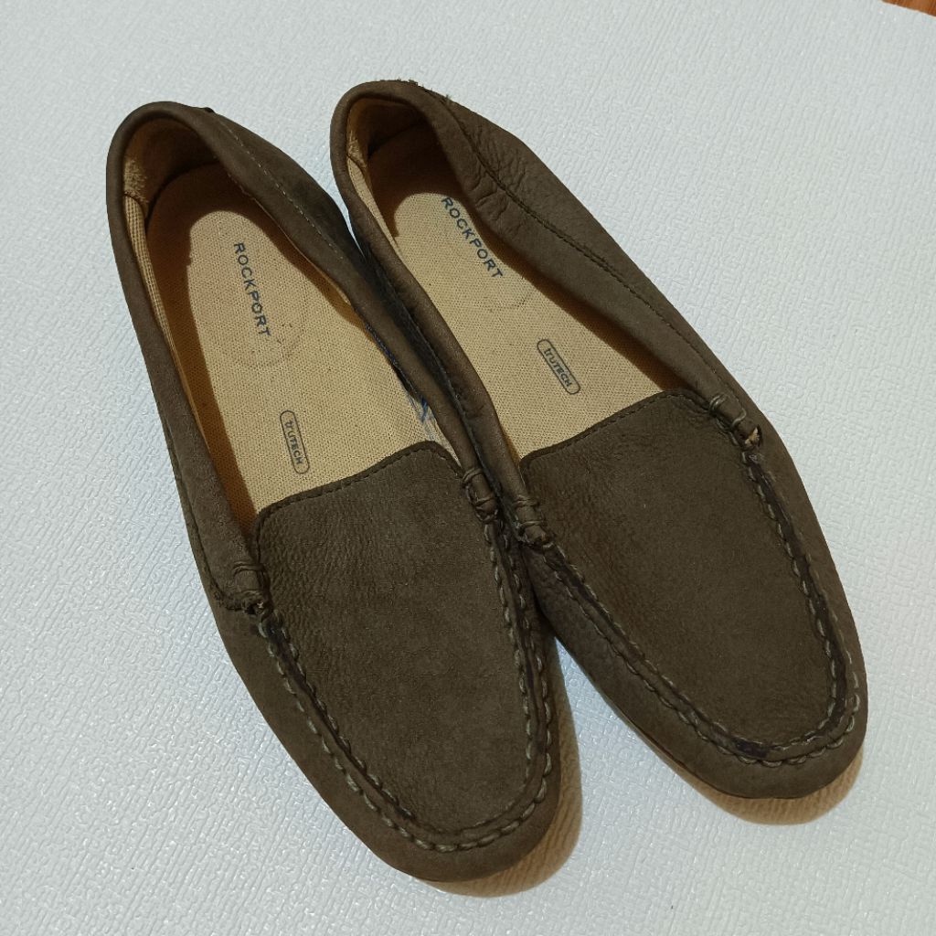 PRELOVED - Rockport Women's Leathers Loafers/Mocassin Flats Ukuran 38