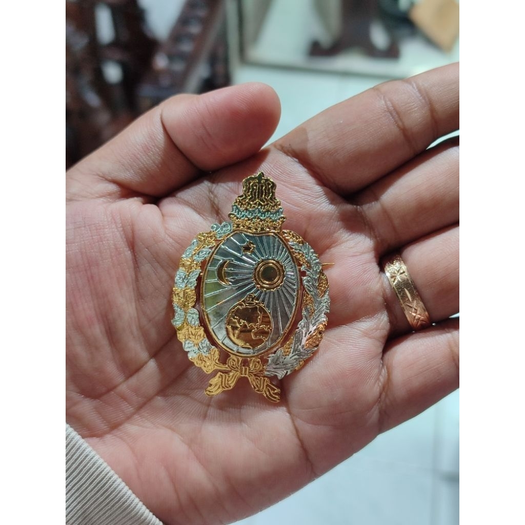 Pin Logo Radya Laksana / Bros Beskap Logo Kraton Surakarta