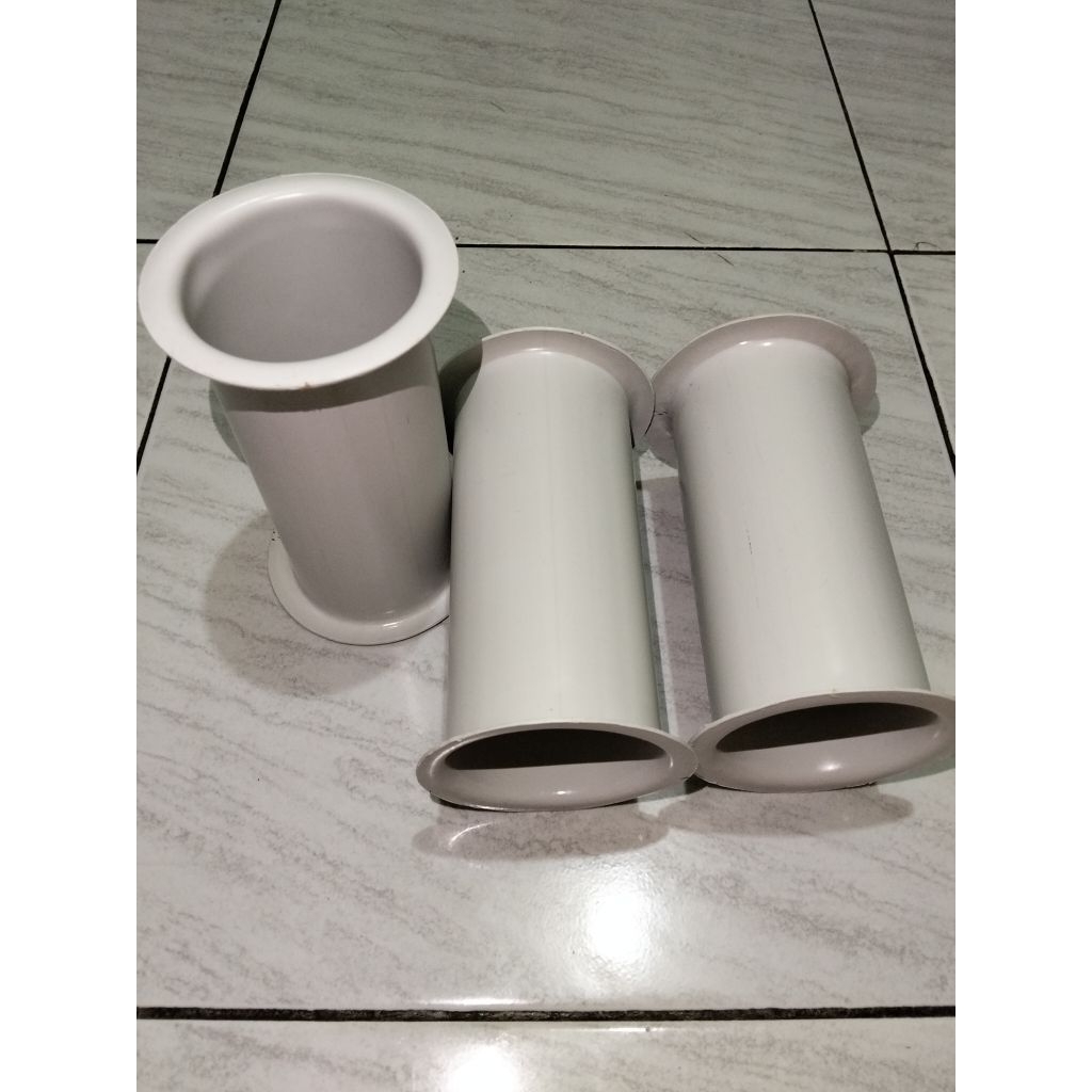 Gulungan Benang Layangan Besar