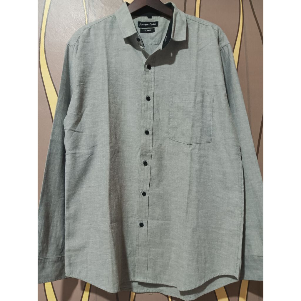 Aaron Gale Slimfit Kemeja Pria Second