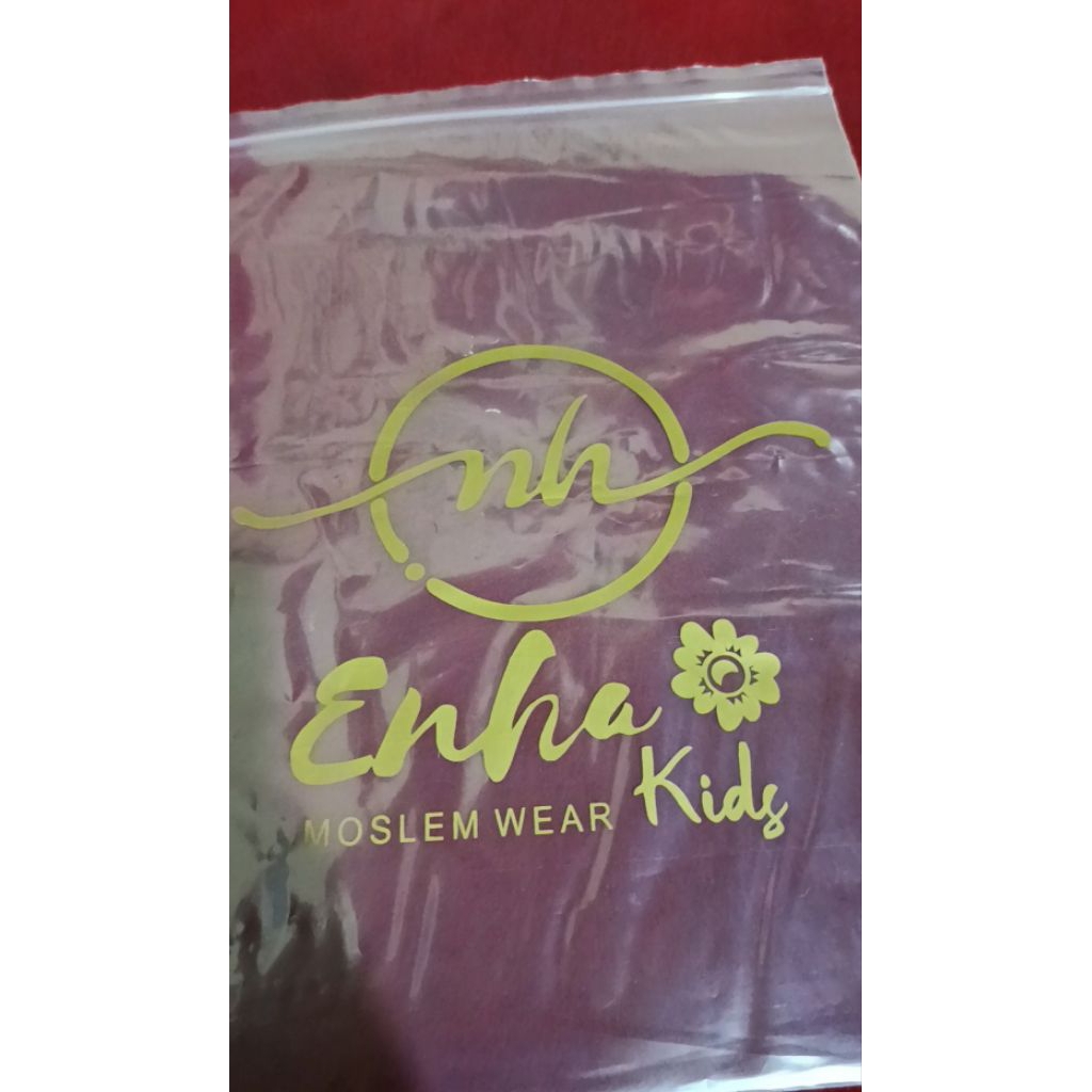 sablon plastik plong dan klip