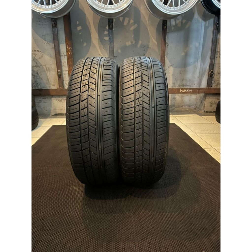 BAN DUNLOP SP31 175/60 R15
