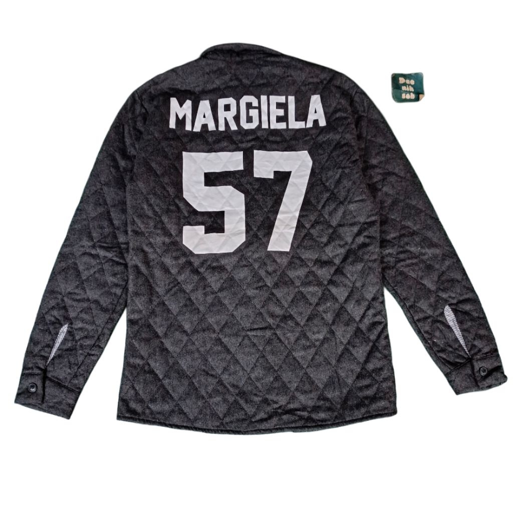 no tag Jaket outerwear kemeja luaran atasan kerah casual work back hit big logo jacket
