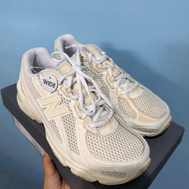 NEW BALANCE 740 BEIGE SIZE 37,5