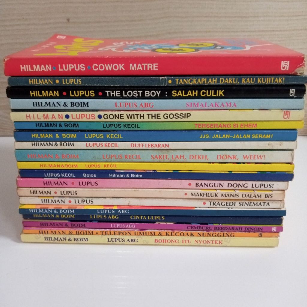Kumpulan novel Hilman lupus cowok matre tangkaplahdaku lupus  kecil lupus ABG jalan jalan seram gone