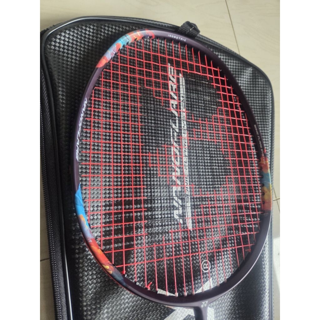 Yonex nanoflare 700 pro
