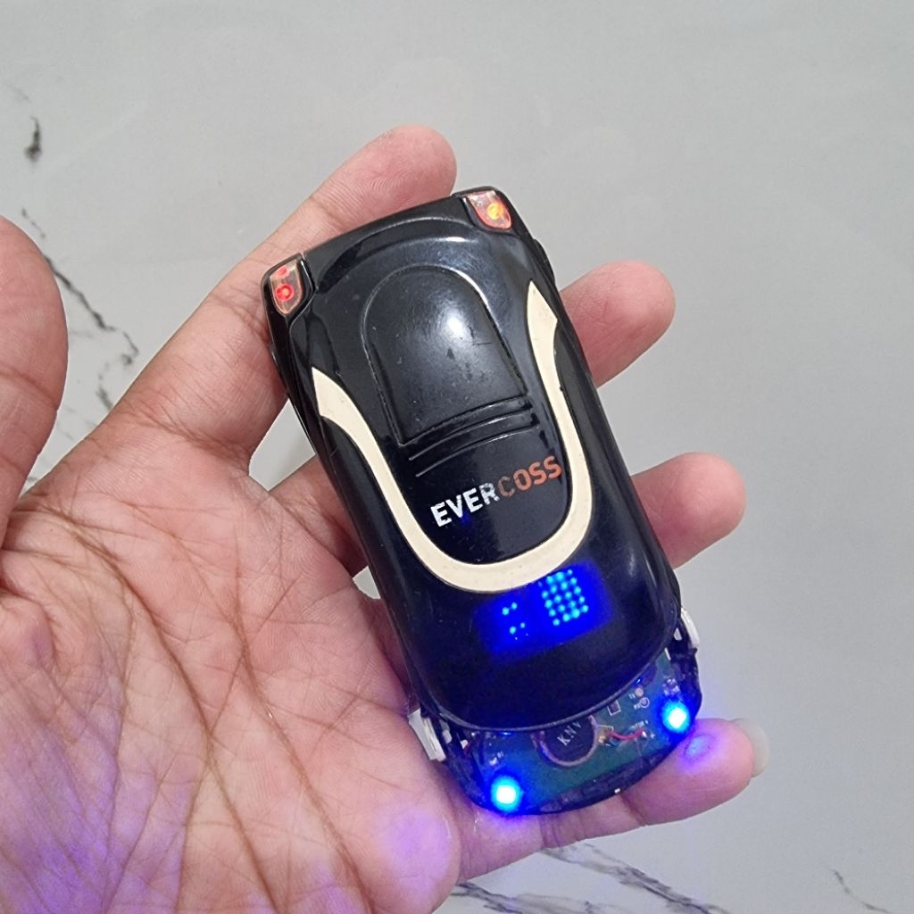 EVERCOSS F10 / HP MOBIL ANTIK 01