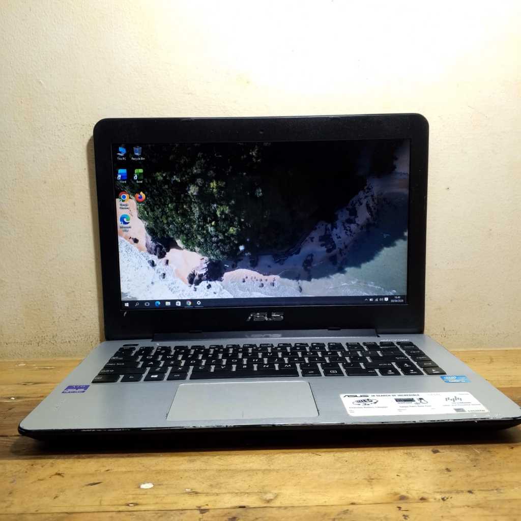 Asus core i3-4005U Ram 6 GB HDD 500 GB