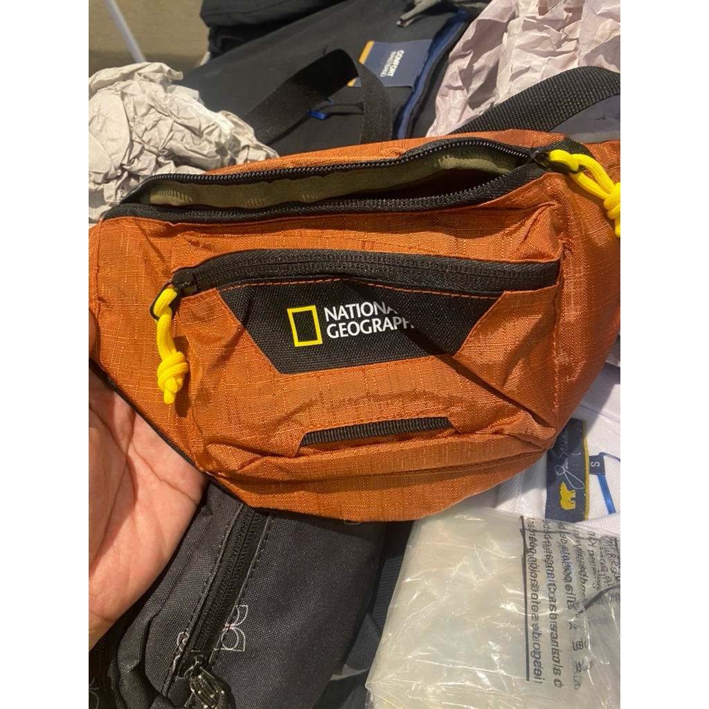 Tas Pinggang Sling bag/waist bag Nat Geo - National Geographic