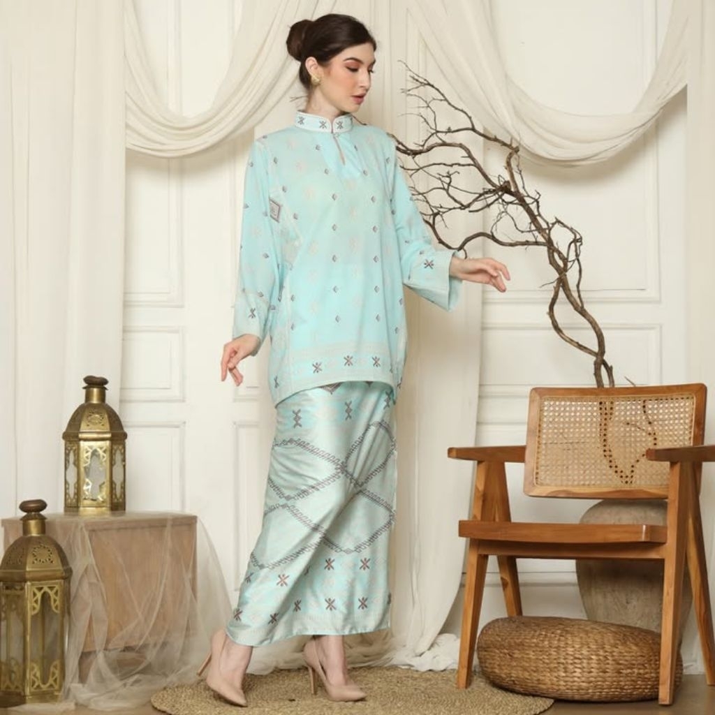 Kebaya Hijau Mint | Kebaya Hijau Tosca | Kebaya Premium | Kebaya Wisuda | Kebaya Modern | Kebaya Wan