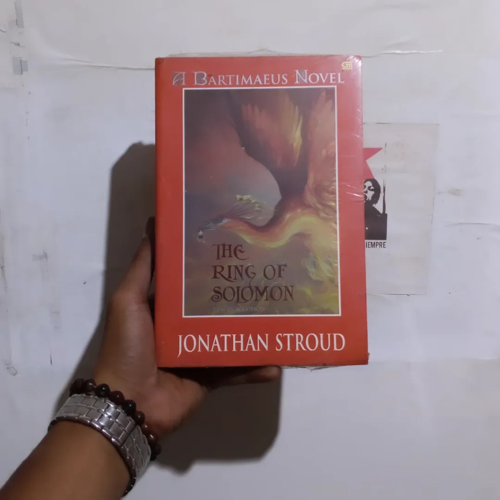 Jonathan Stroud Series Lockwood & Co | The Screaming Staircase | The Whispering Skull | The Hollow B