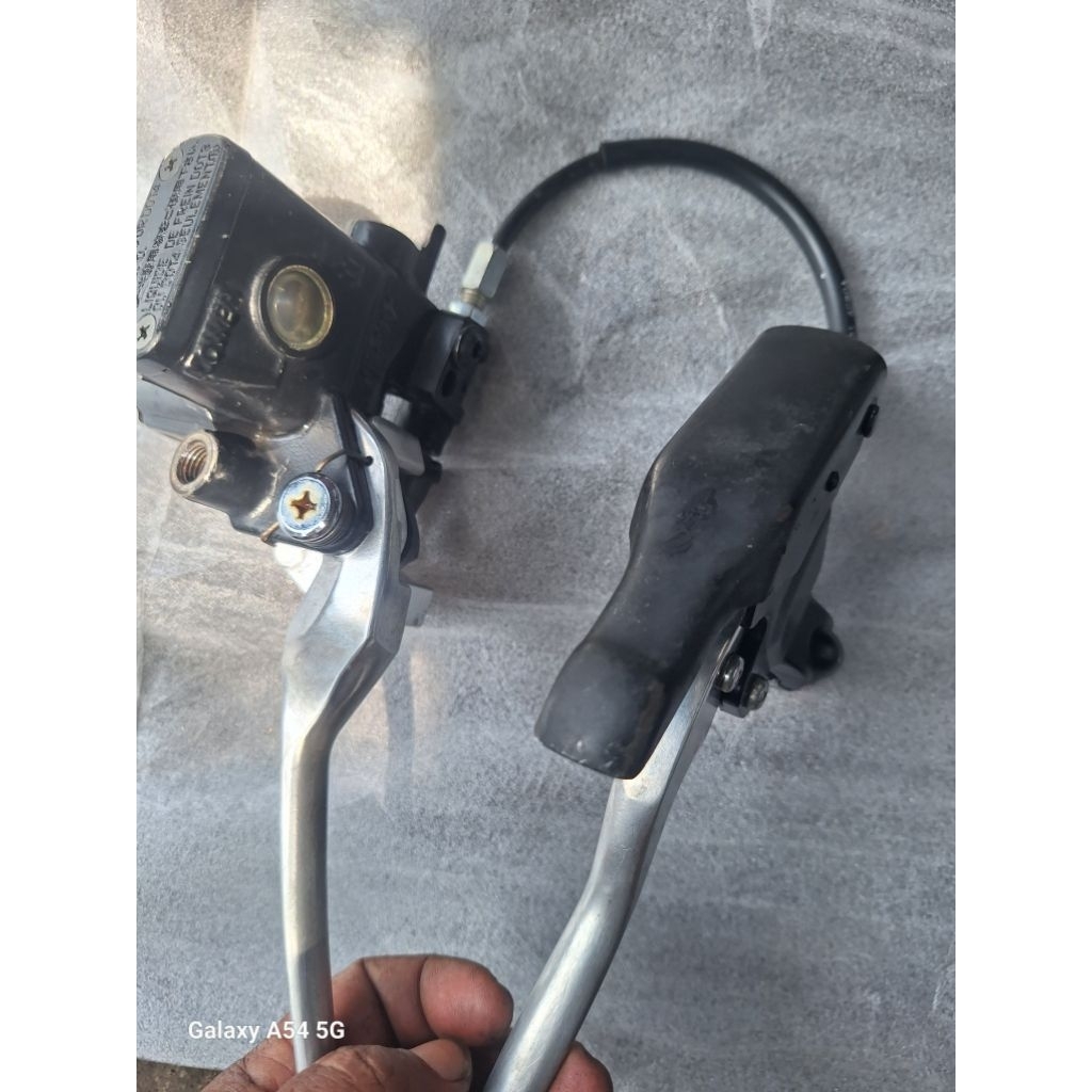 Master Rem Depan Combi Brake set kanan kiri Nisin Al New Beat Led K1A 2020 2024 Original