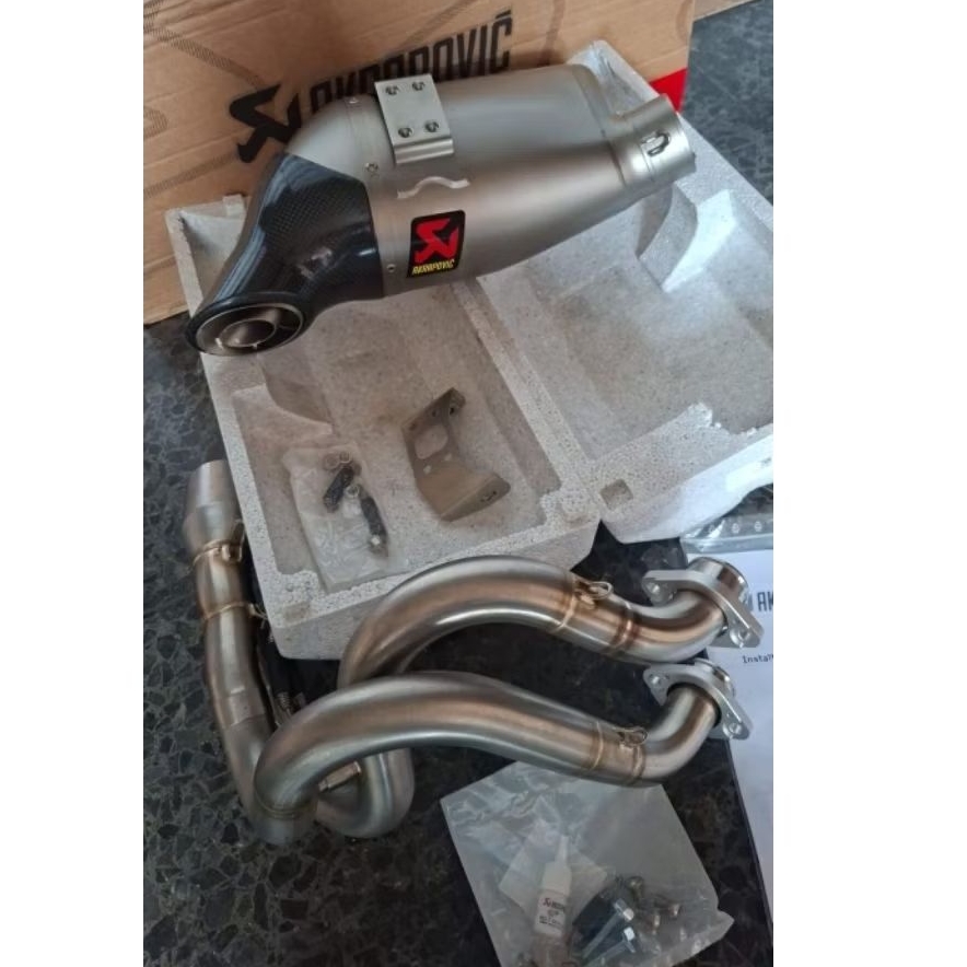 KNALPOT FULLSISTEM AKRAPOVIC S-K6R10-HEGEHT VERSYS 650