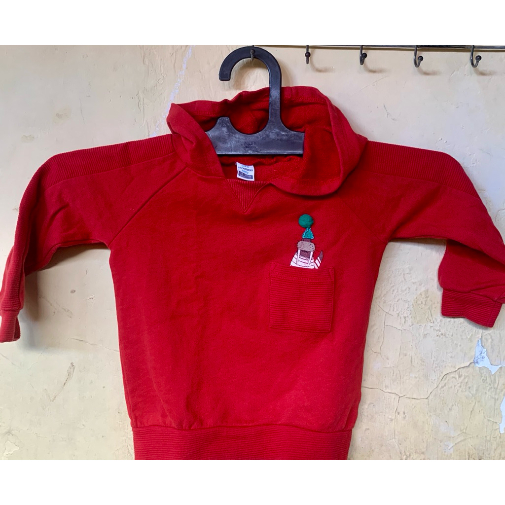 Preloved sweater LC Waikiki Usia 18-24 bulan