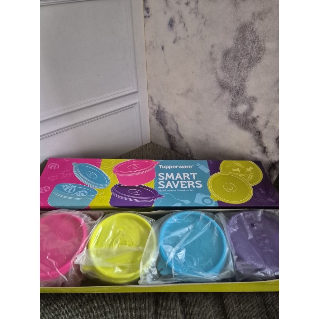 Small server Tupperware/smart saver