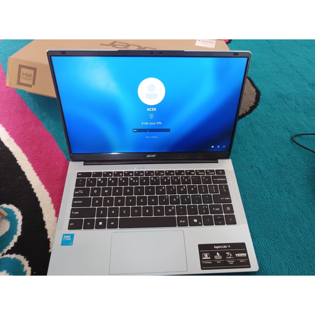 Laptop Acer Aspire Lite