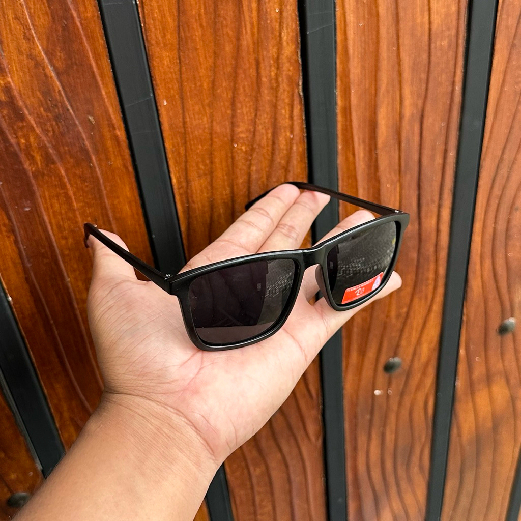 Kacamata Hitam Pria Casual Kacamata Hitam Anti UV