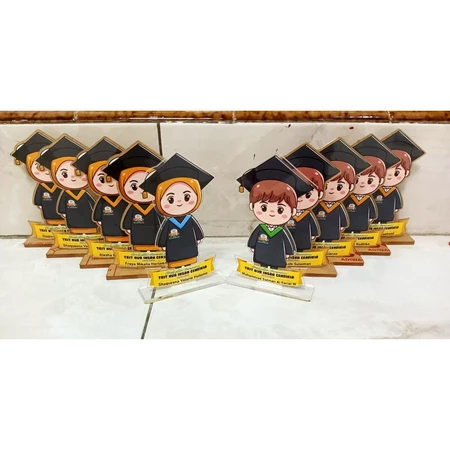 Plakat Wisuda Vandel Wisuda Plakat Akrilik Vandel Akrilik Mini / Piala Acrylic custom