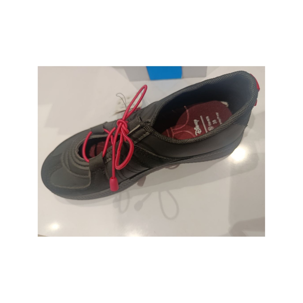 Disney Nevada Sneakers wanita