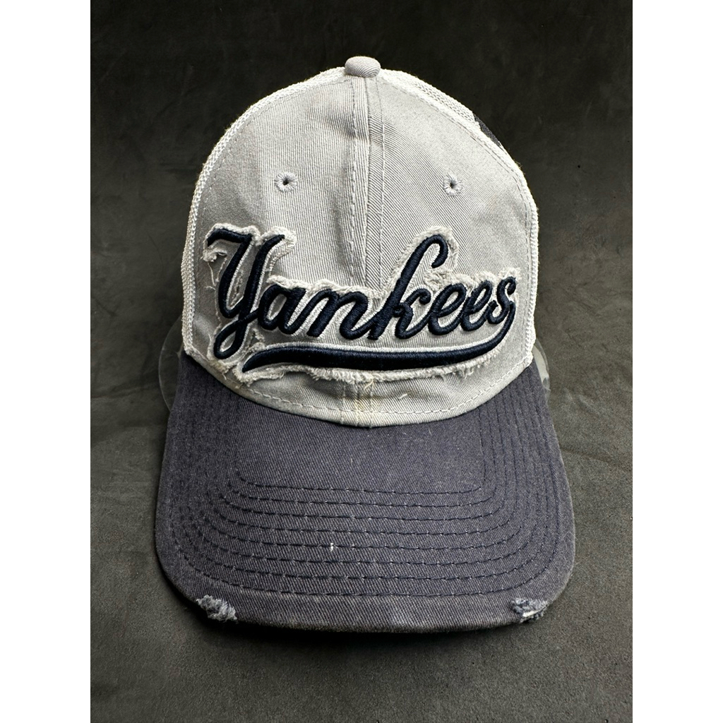 topi second branded preloved original yankees NE
