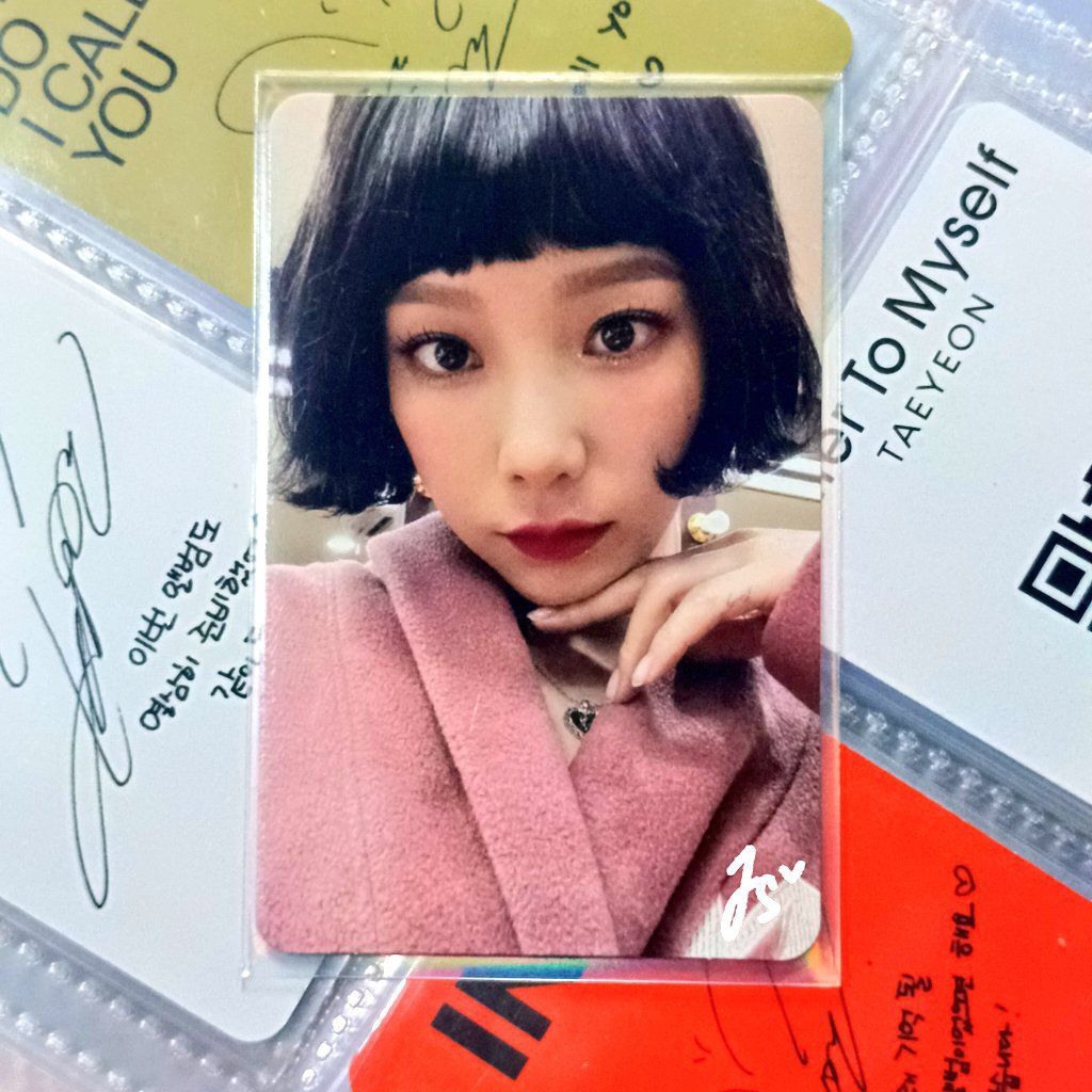 SNSD / Girls' Generation Taeyeon INVU Album Photocard