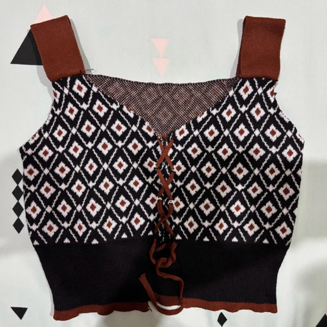 Vest Knit Rajut Crop Top