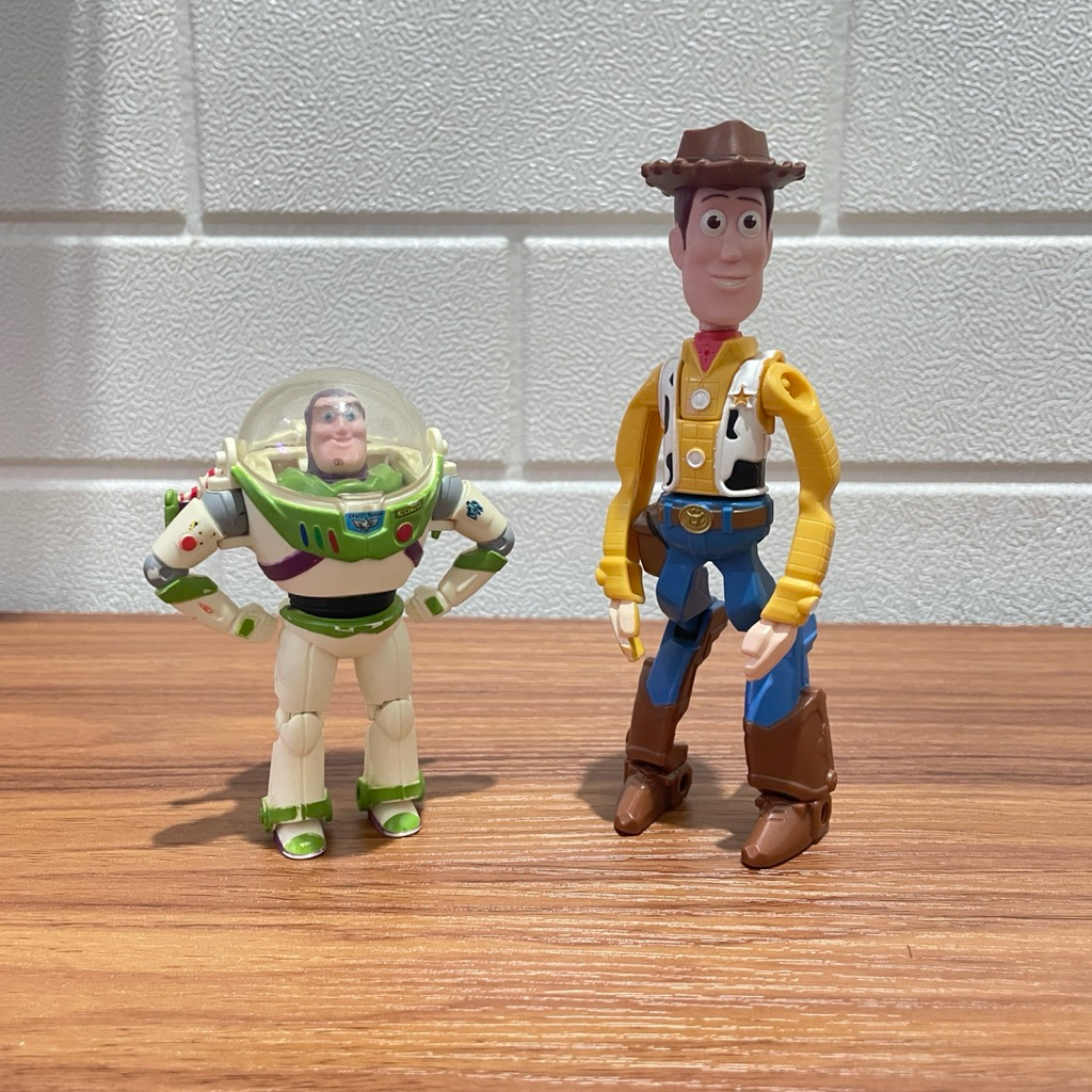 Bandai Hatch n Heroes, Egg, Hatchegg Toy Story Buzz and Woody