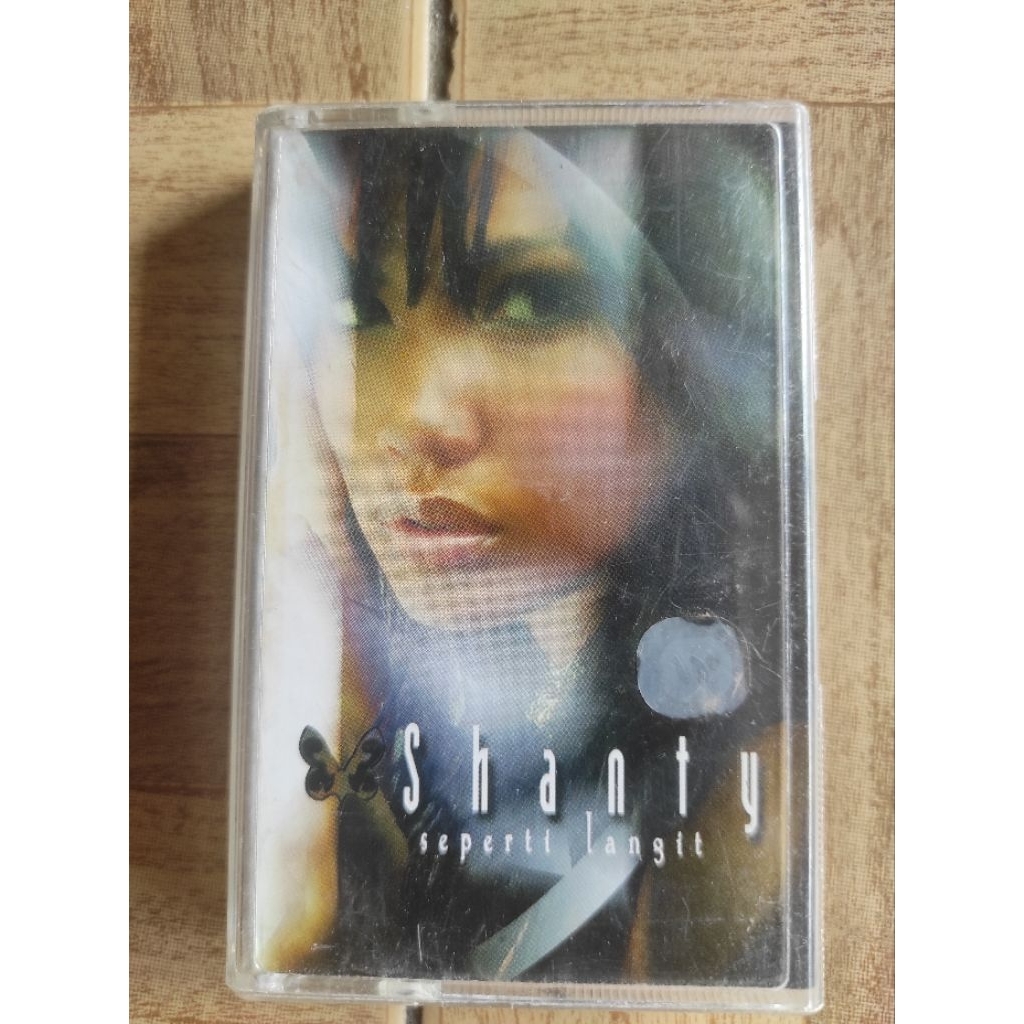 kaset pita SHANTY "seperti langit"