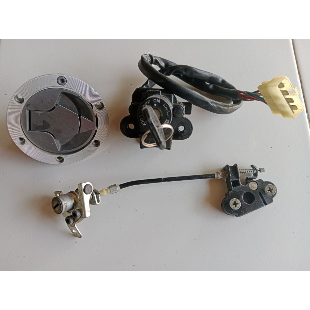 Kunci kontak set Ninja 250 fi - Ninja 250 R Original
