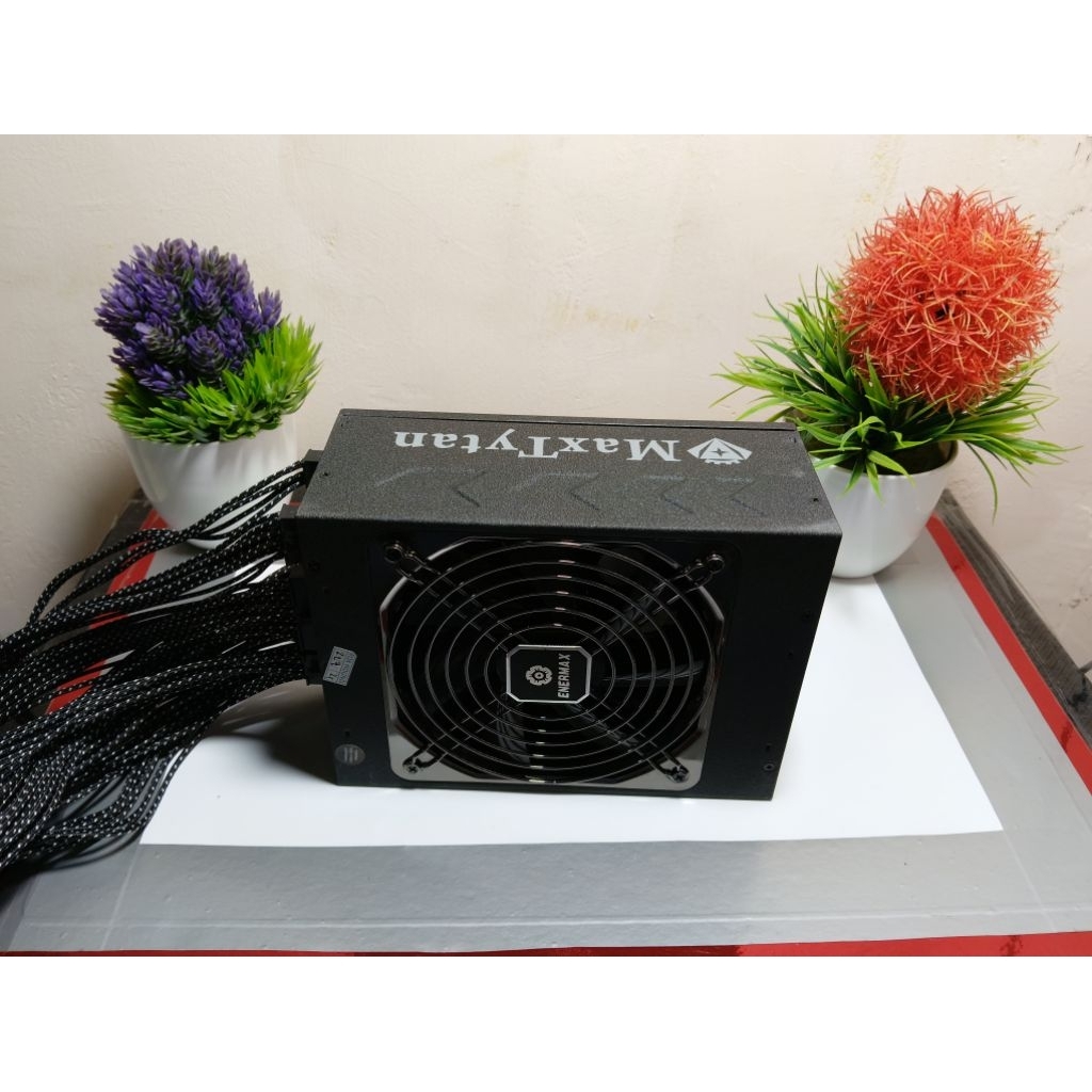 PSU Enermax Maxtytan 1250watt 80 Plus Titanium Full Modular
