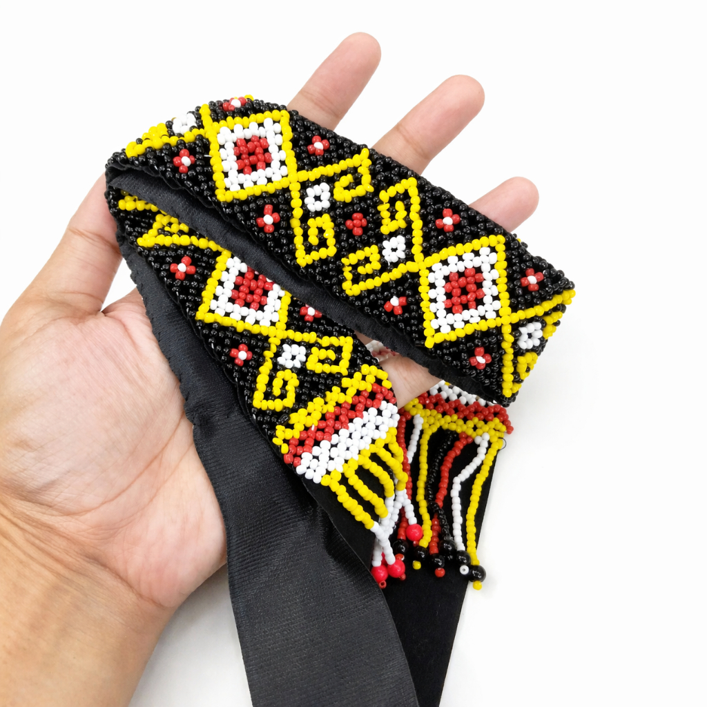 Ikat Kepala Manik Manik  Aksesoris Adat Dayak Hiasan Kepala Etnik Kalimantan