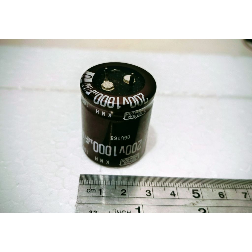 Elco 1000 Uf 200V ( Capacitor Elco 1000uf/200v Nippon Chemicon)