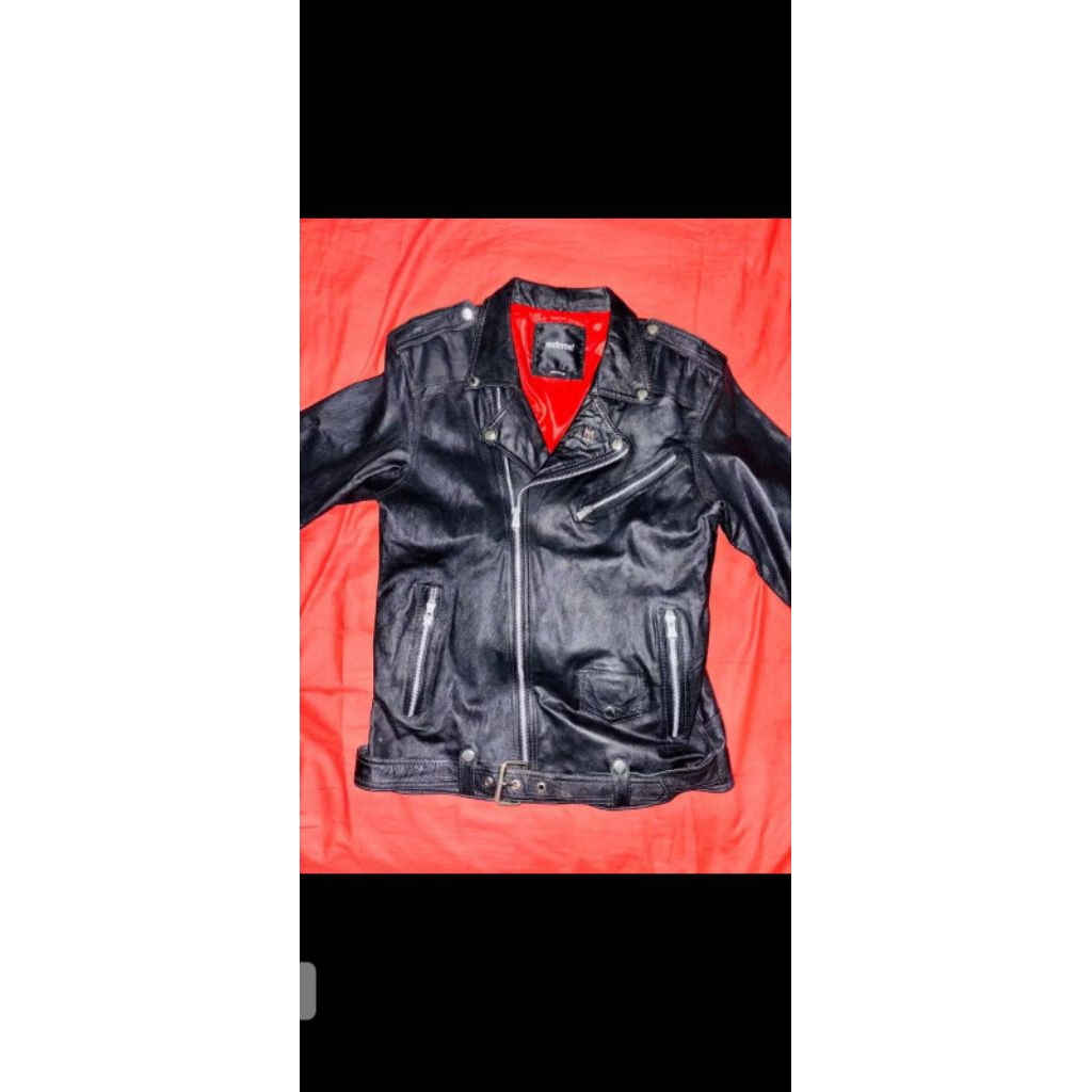 Jaket Kulit Maternal