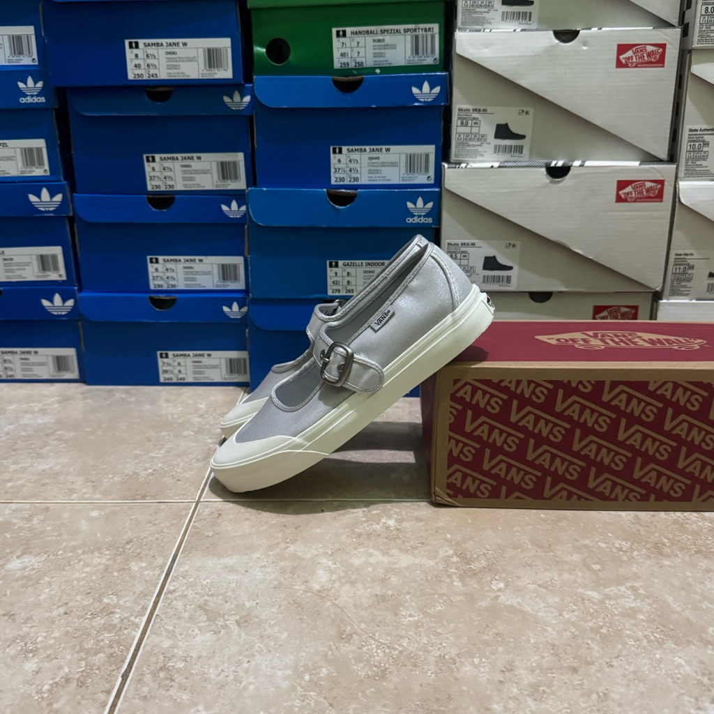 Vans mary jane satin grey (Resmi PT NAVYA)