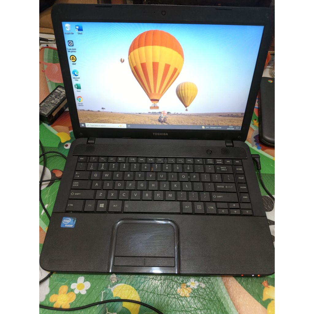 Laptop toshiba minusan layak pakay