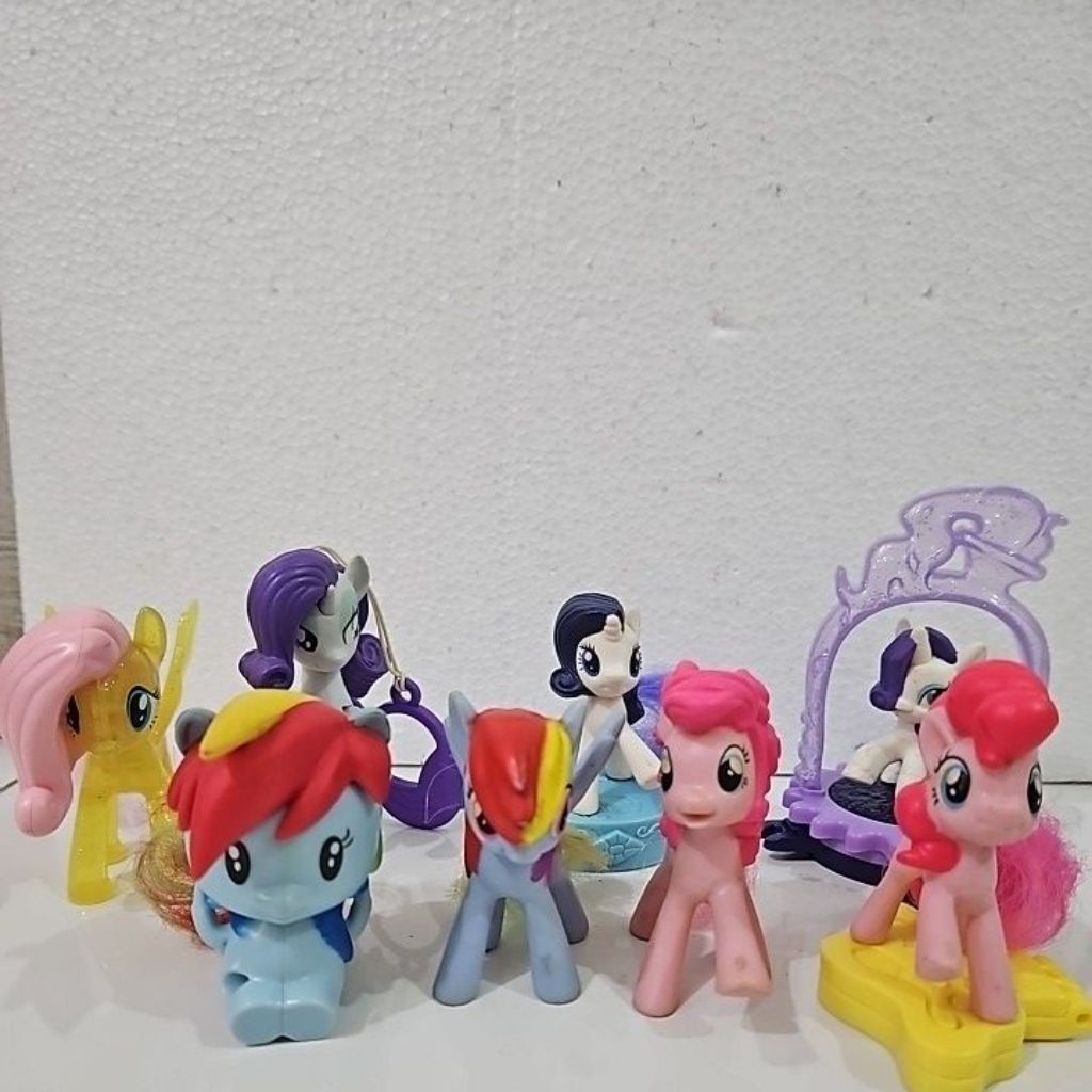 My Little Pony Figurine Kecil (Preloved)