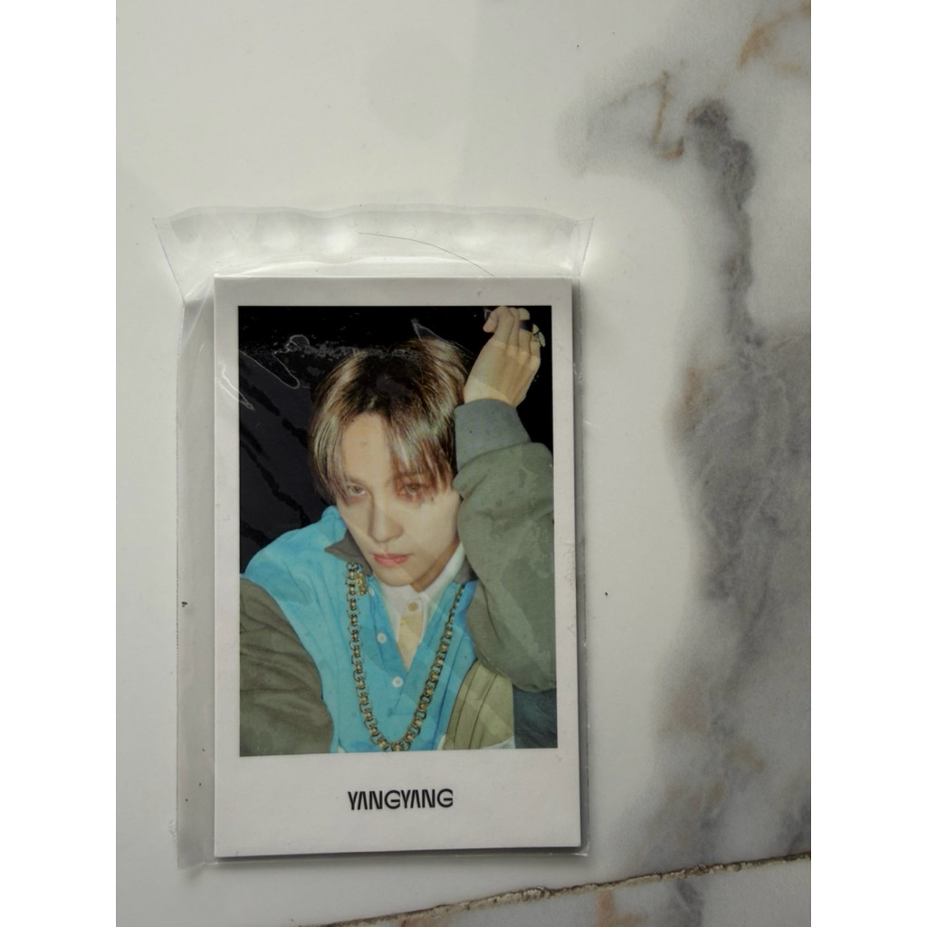 polaroid nct 90’s love yangyang