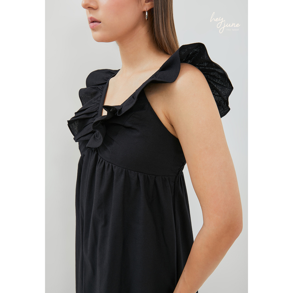 Hey June Alexandra Ruffle Maxi Dress – Gaun Maxi Ruffle Elegan, Feminine & Flowing