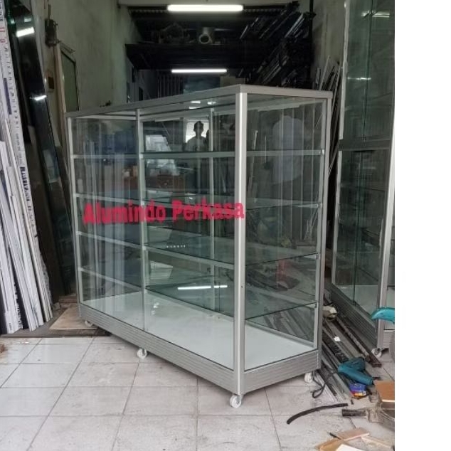 etalase kaca 1,5 meter - etalase 1,5 meter - etalase kaca aluminum