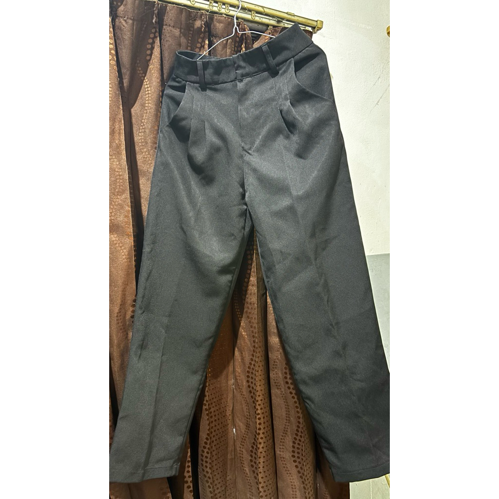 Preloved Celana Kerja Highwaist Hitam Promthong