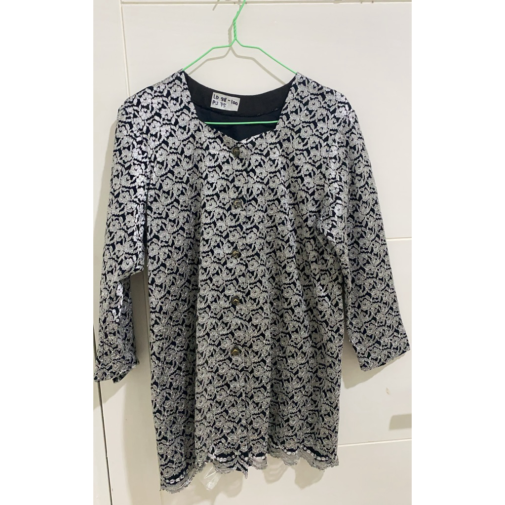 (PEL) Atasan kebaya brukat hitam abu silver LD 98-100