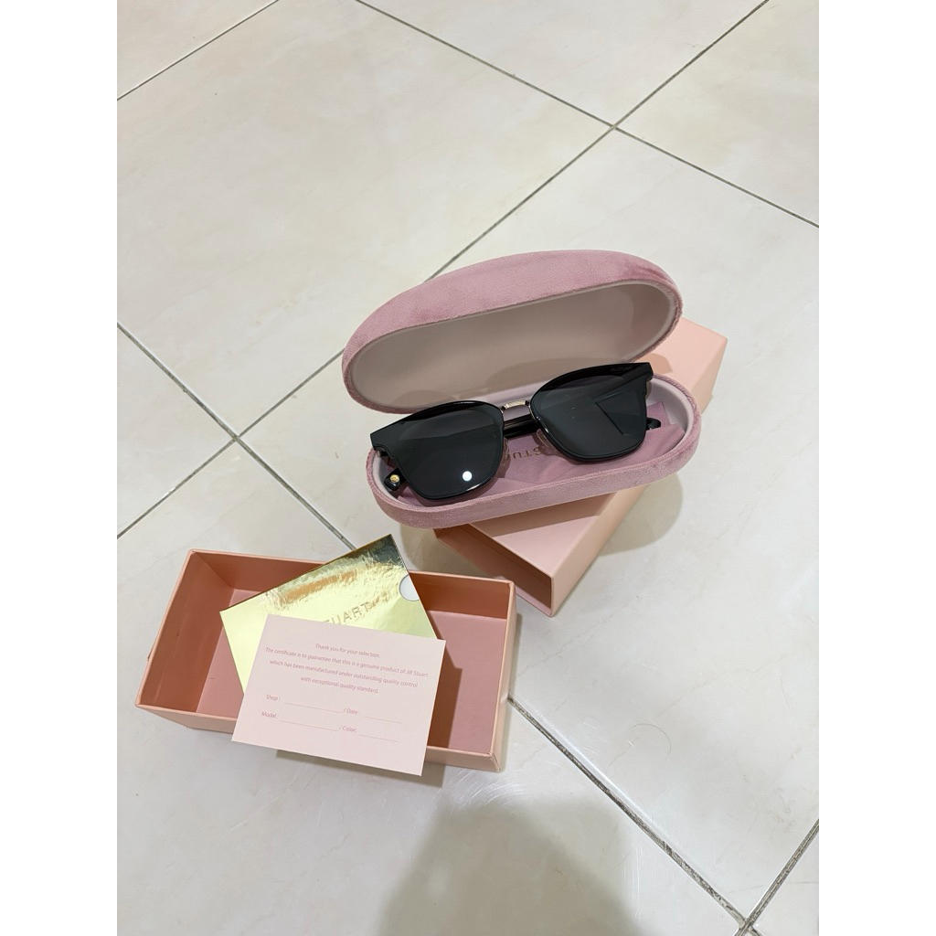 Jill Stuart Sunglasses - New Original