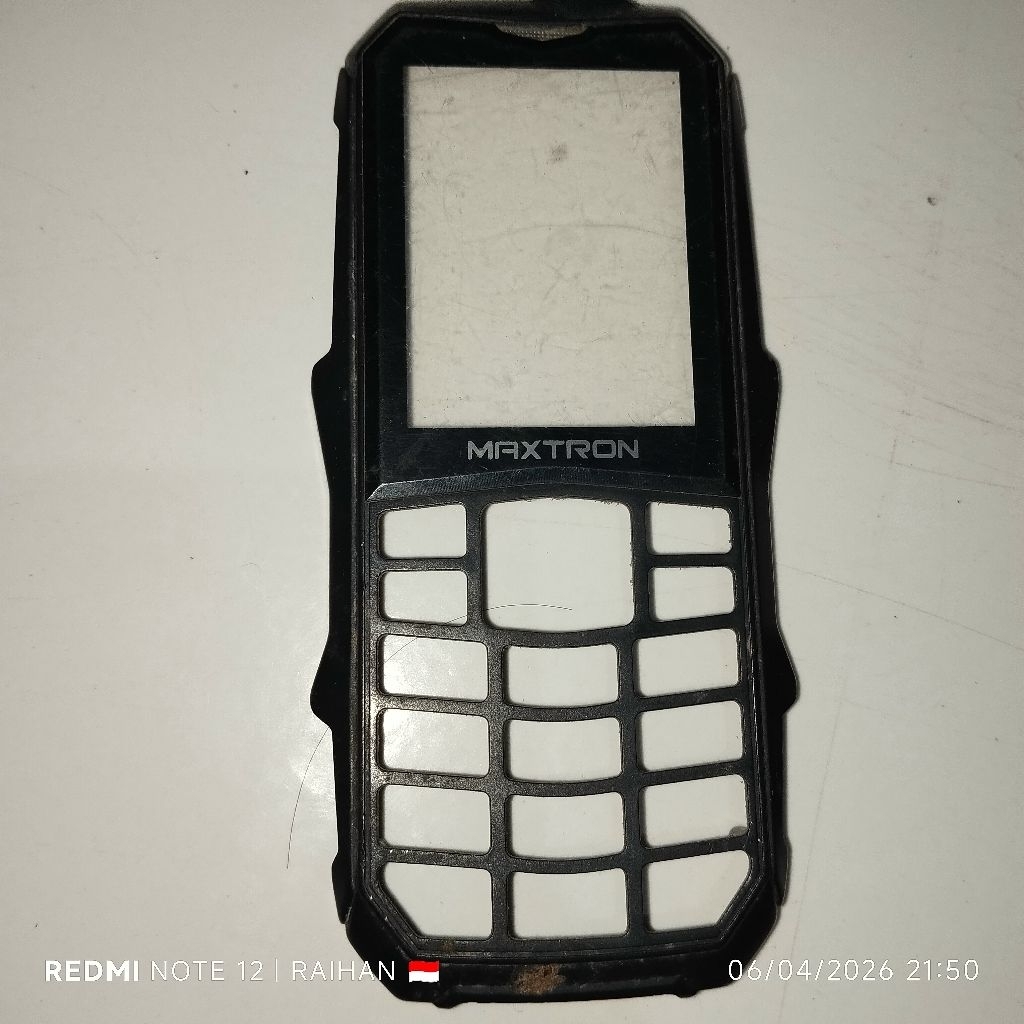 Casing Depan Maxtron P12i