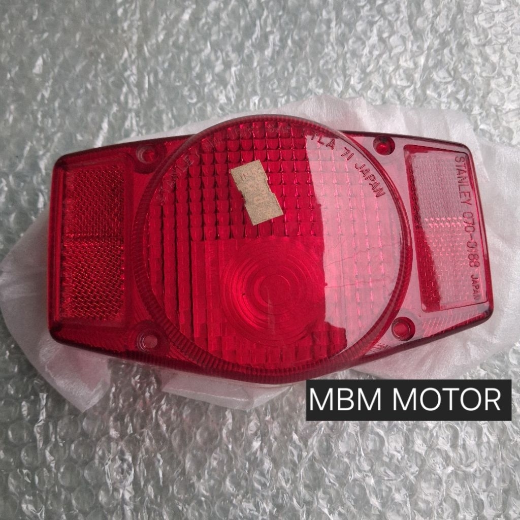 MIKA LAMPU BELAKANG HONDA TWIN CB175 CB200 CB350 CB750 FOUR ORI NOS JAPAN KACA LAMPU STOPLAMP STOP L