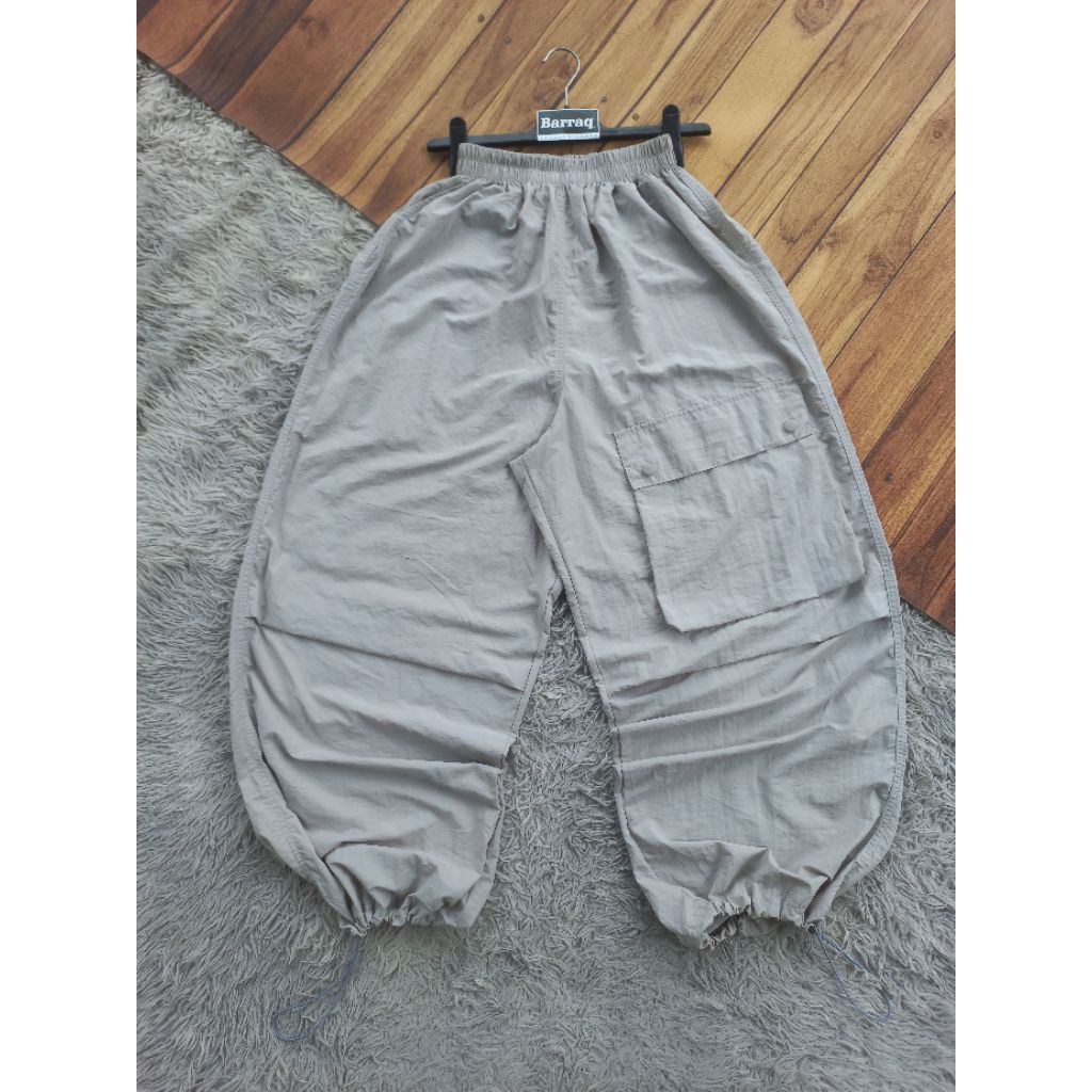 Super Wide Balloon Baggy Pants Big Balloon Big Baggy Parachute Nylon Pants not jeans cargo pants uni