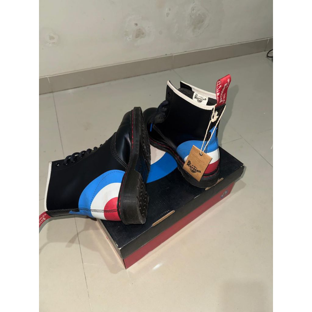 dr. martens x the who 1460 size 41 original resmi preloved docmart