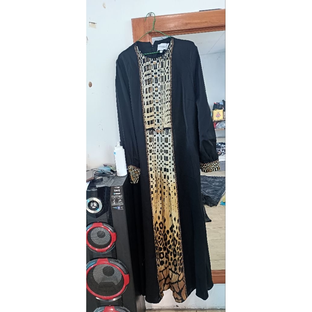 hikmat fashion preloved L