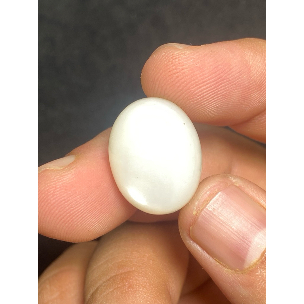 NATURAL MOONSTONE