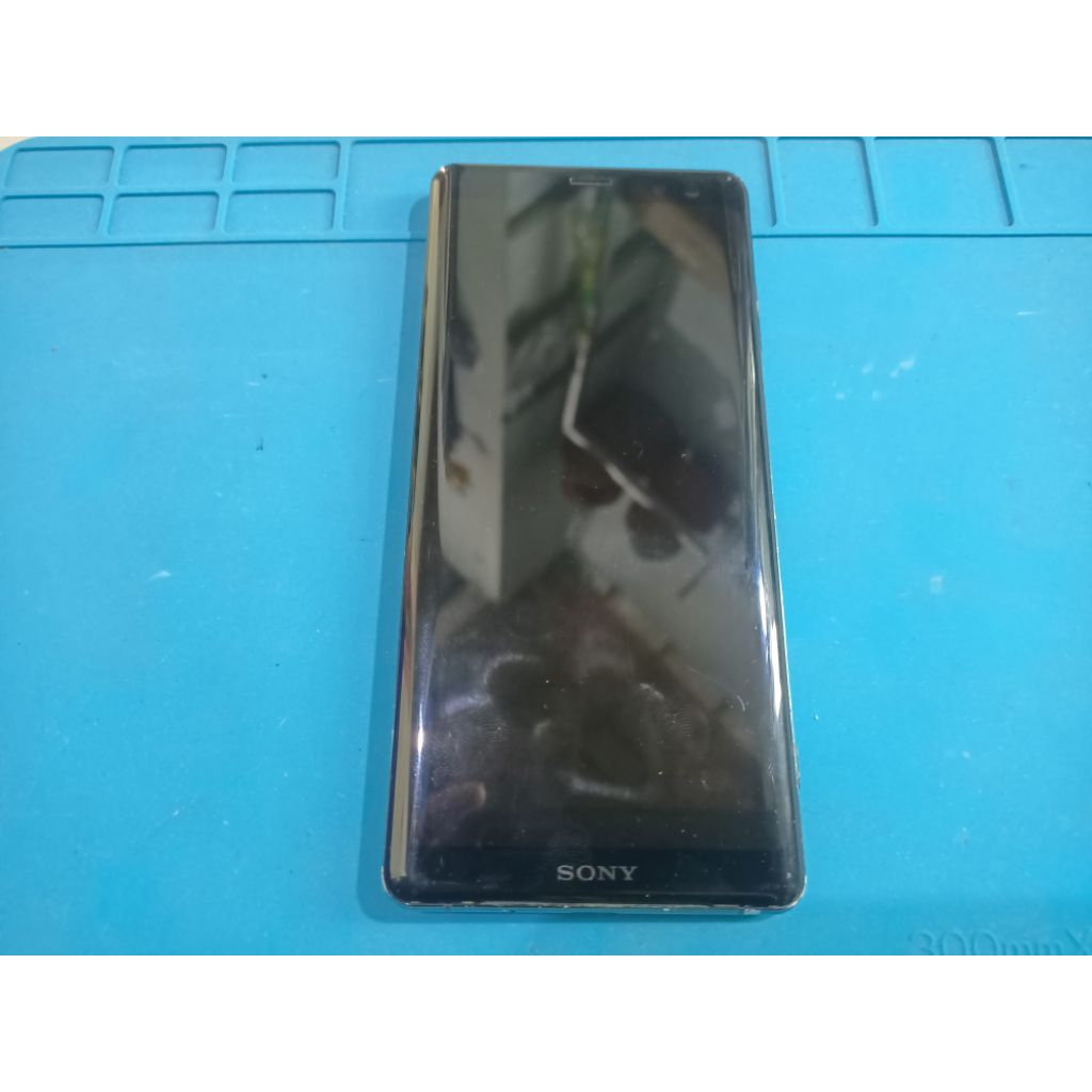 LCD SONY XPERIA XZ3 ORIGINAL COPOTAN + FRAME MULUS NORMAL TERAWAT