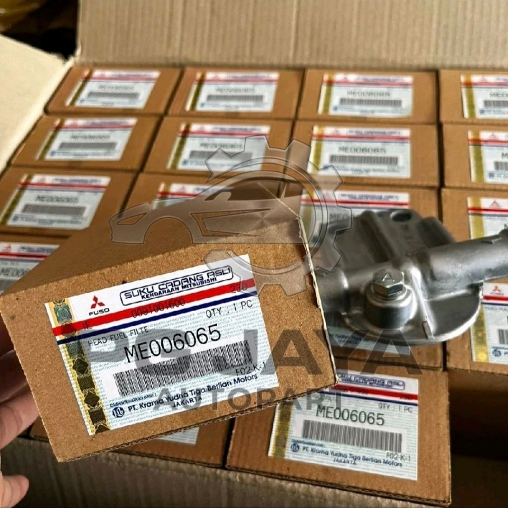 ME006065 Bracket Solar Atas Canter 125 Hdx Mitsubishi